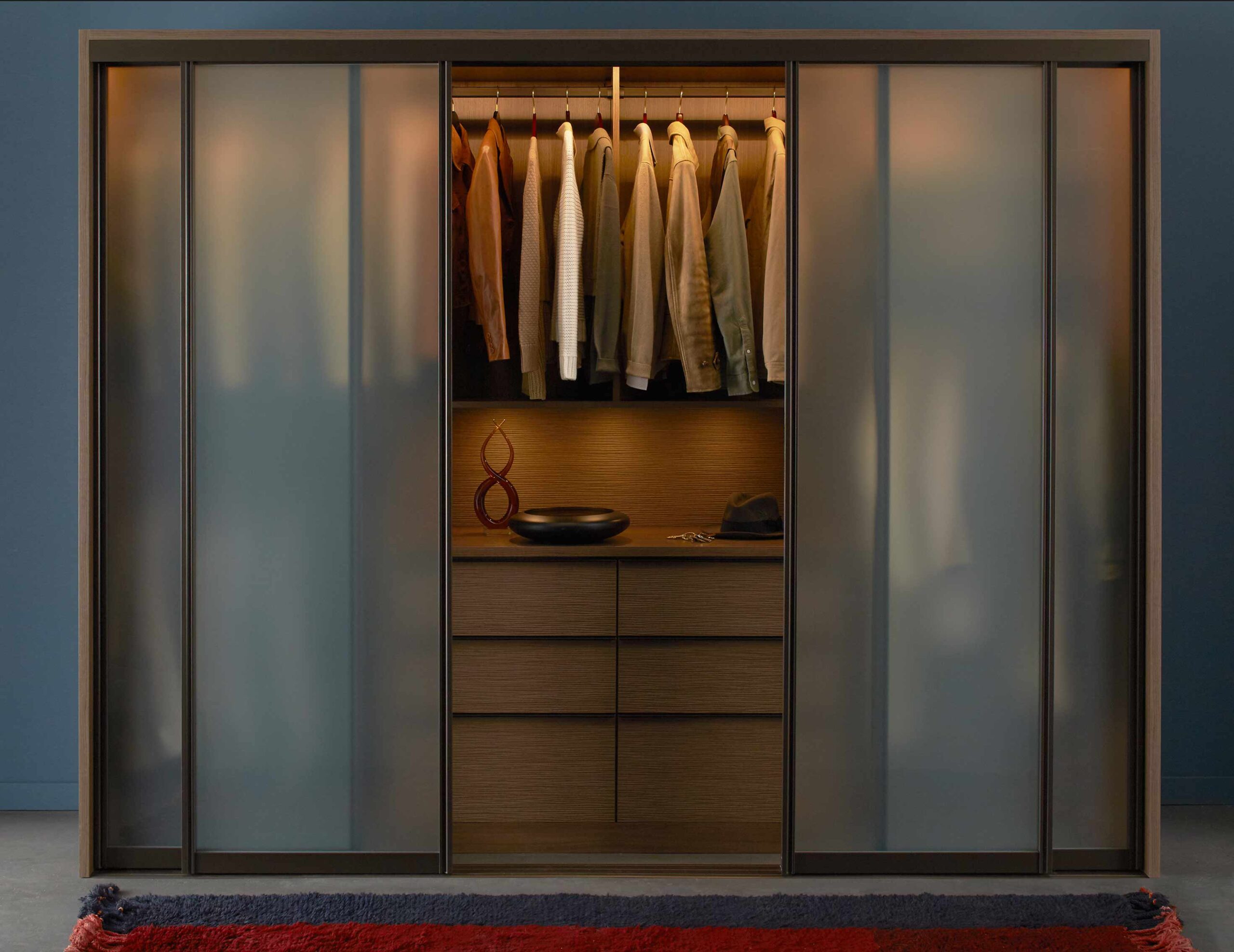 wardrobe designs dealers manufacturers delhi gurgaon noida india 4 scaled